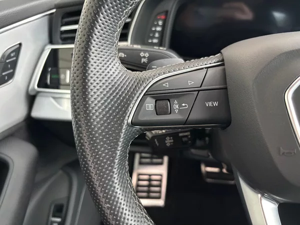 Audi Q7 FL S-line 50TDI 210kW Tažné - foto 7