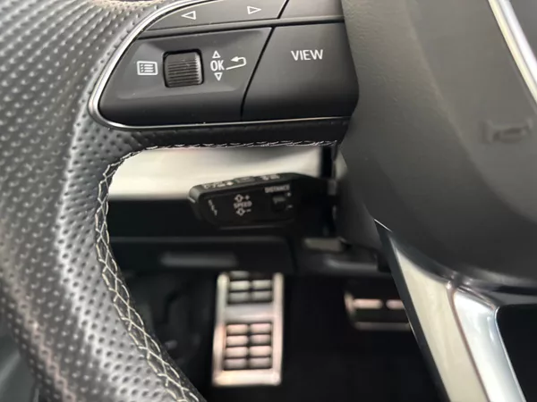 Audi Q7 FL S-line 50TDI 210kW Tažné - foto 9