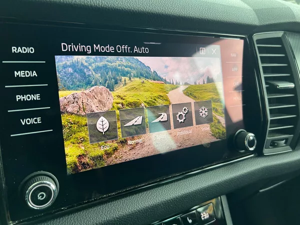 Škoda Kodiaq Sportline 2,0TDI 147kW - foto 13