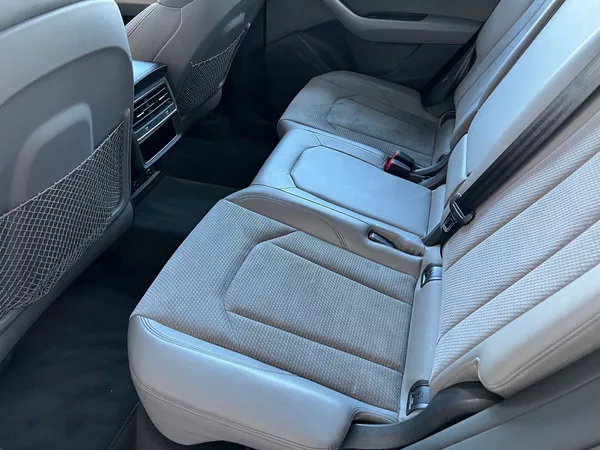 Audi Q8 S-line 50TDI 210kW - foto 14