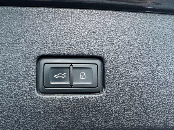 Audi Q8 S-line 50TDI 210kW - foto 17