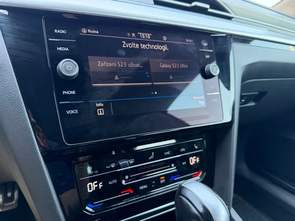Volkswagen Arteon Shooting Brake R-line 2,0TDI 147kW Tažné Zár - foto 12