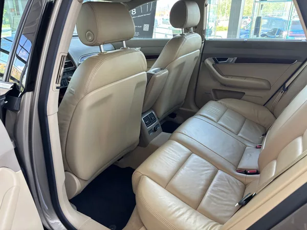 Audi A6 3,6FSI 188kW Quattro - foto 14