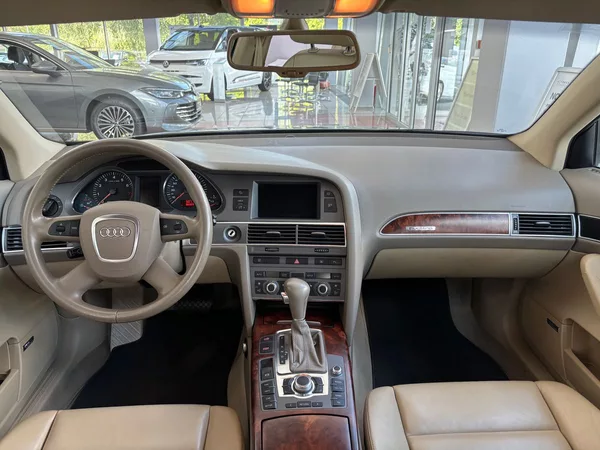 Audi A6 3,6FSI 188kW Quattro - foto 17