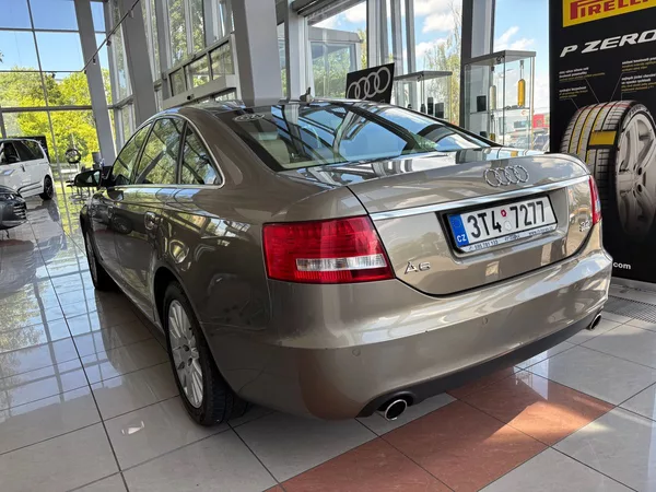 Audi A6 3,6FSI 188kW Quattro - foto 3