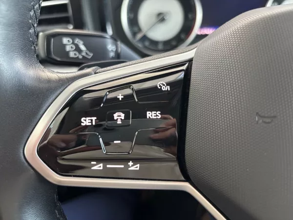 Volkswagen Touareg 3.0 TDI 170kW Tiptronic - foto 7