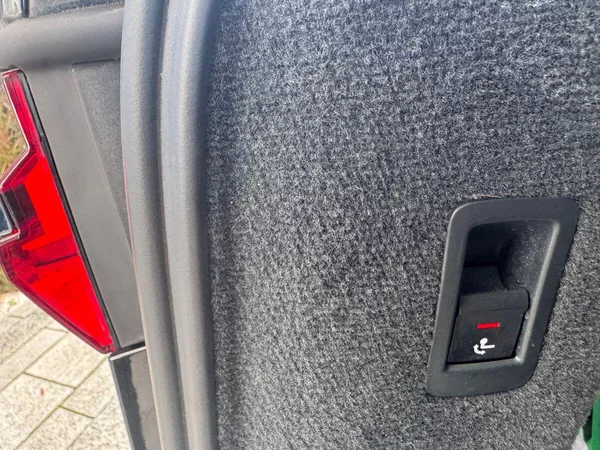 Audi A6 2,0TDI 150kW Tažné, Matrix - foto 20