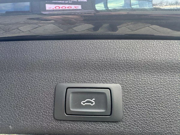 Audi A6 2,0TDI 150kW Tažné, Matrix - foto 21