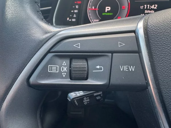 Audi A6 2,0TDI 150kW Tažné, Matrix - foto 7