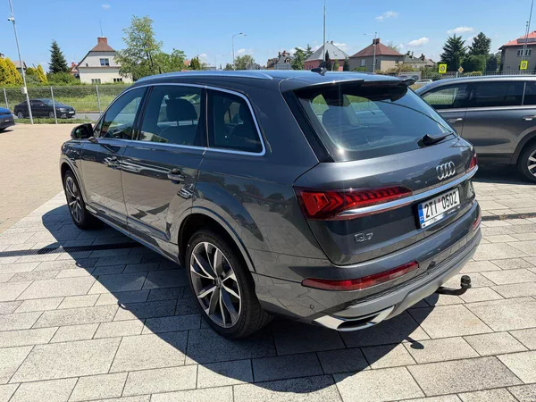 Audi Q7 S-line 210kW Tažné - foto 3