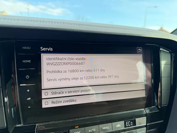 Volkswagen Touareg R-line 210kW Tažné - foto 14