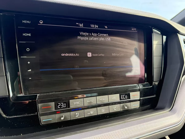 Volkswagen Touareg R-line 210kW Tažné - foto 15