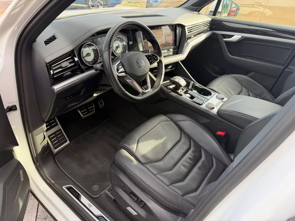 Volkswagen Touareg R-line 210kW Tažné - foto 5