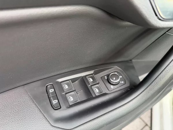 Volkswagen Touareg R-line 210kW Tažné - foto 7