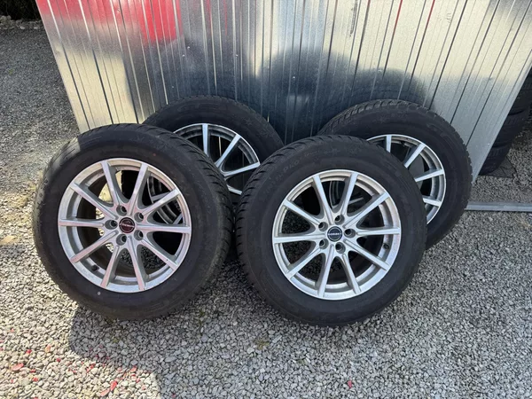 Honda CR-V 2.0i-VTEC,110KW,4x4,2SADY KOL - foto 33