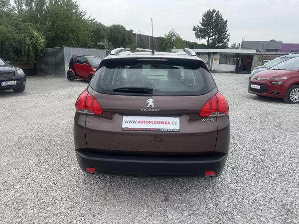 Peugeot 2008 1,2(60KW), ČR - foto 5