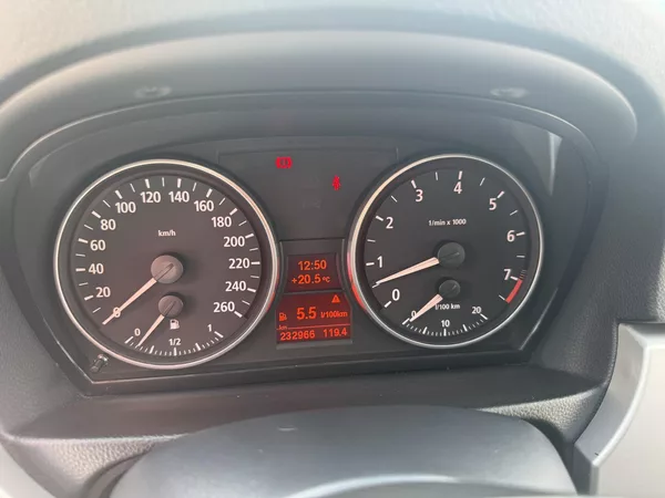 BMW Řada 3 330iX,MANUÁL - foto 17