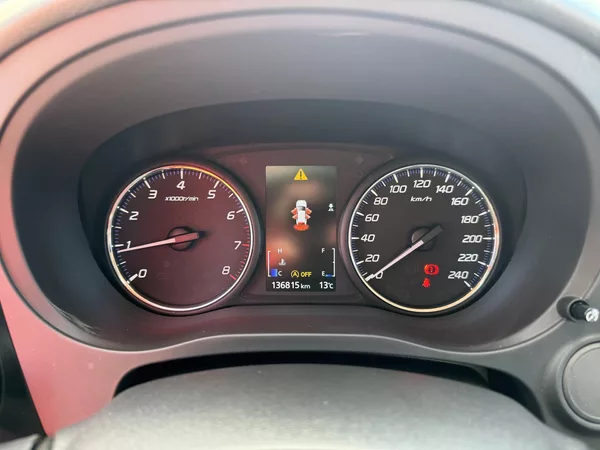 Mitsubishi Outlander 2.0MIVEC(110KW) DPH - foto 17