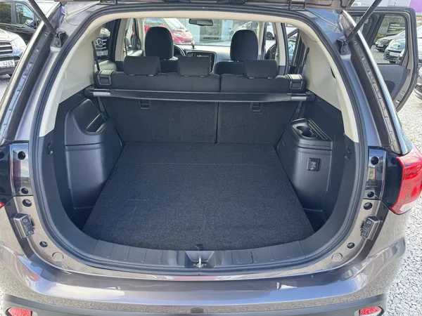 Mitsubishi Outlander 2.0MIVEC(110KW) DPH - foto 24