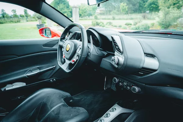 Ferrari 488 GTB - foto 23