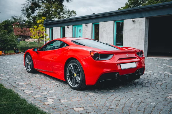 Ferrari 488 GTB - foto 3