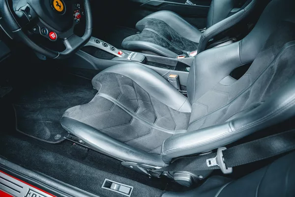 Ferrari 488 GTB - foto 30
