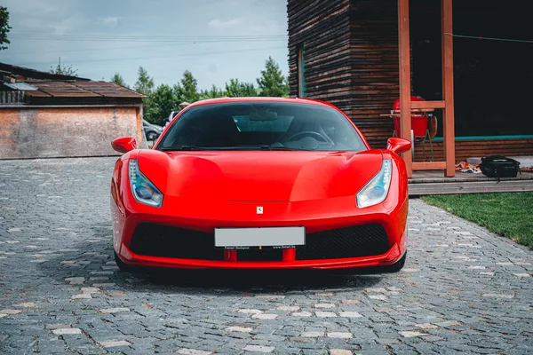 Ferrari 488 GTB - foto 4