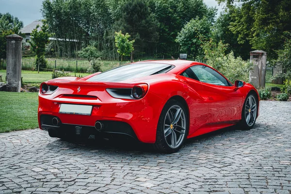 Ferrari 488 GTB - foto 9