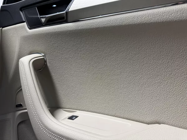 Škoda Superb L&K 2,0 TDI 147 kW 7-st aut 4x - foto 31