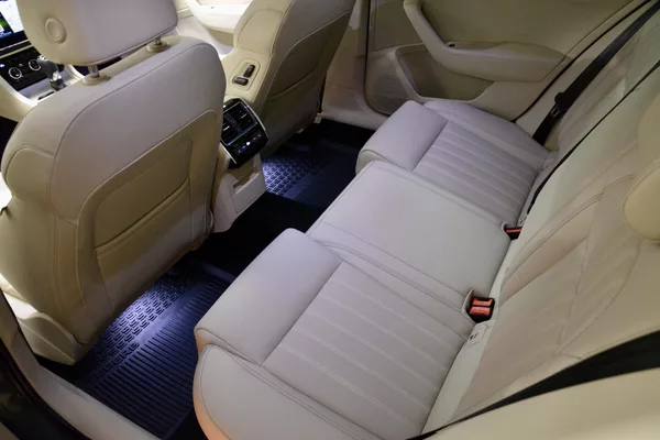 Škoda Superb L&K 2,0 TDI 147 kW 7-st aut 4x - foto 55