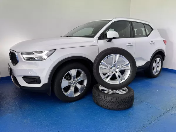 Volvo XC40 2,0 D3 DRIVE-E Momentum PRO Aw - foto 42
