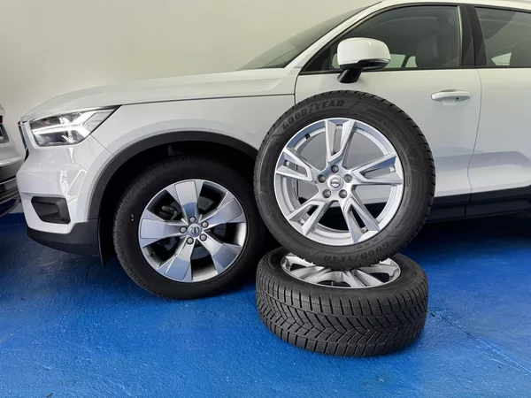 Volvo XC40 2,0 D3 DRIVE-E Momentum PRO Aw - foto 43