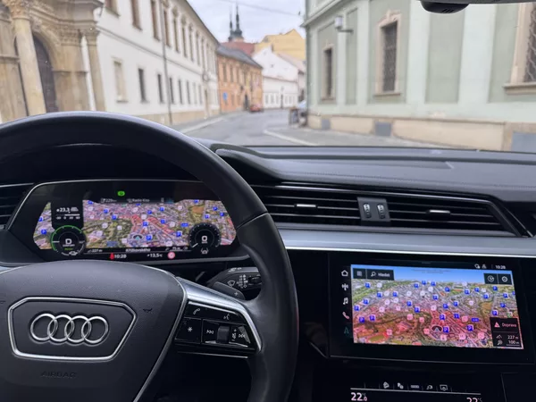 Audi e-tron 50 QUATTRO BUSSINES 1 Majitel - foto 45
