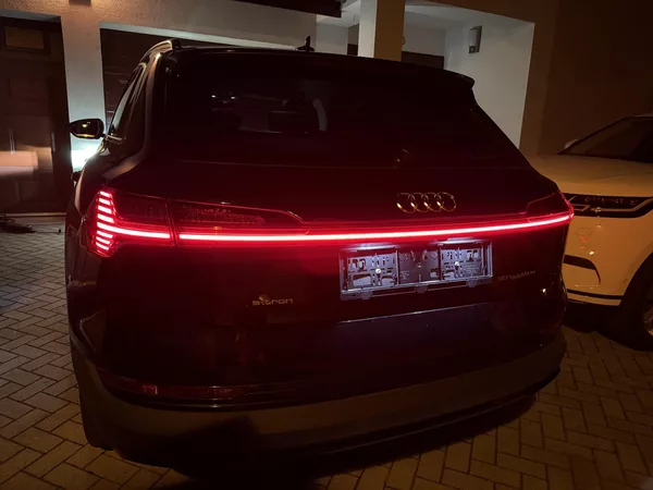 Audi e-tron 50 QUATTRO BUSSINES 1 Majitel - foto 47
