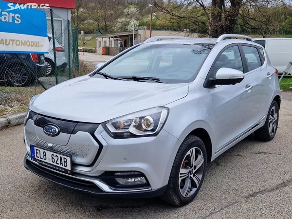 JAC iEV7S 1.majitel 85kw