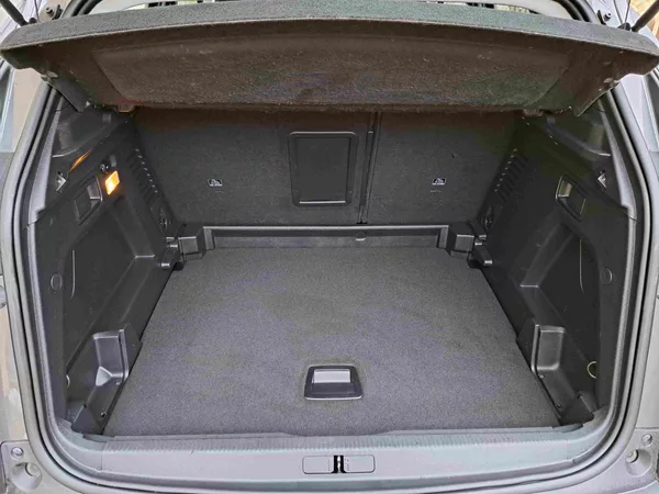 Peugeot 3008 1,2 PT EAT8 LED kamera NAVI - foto 15