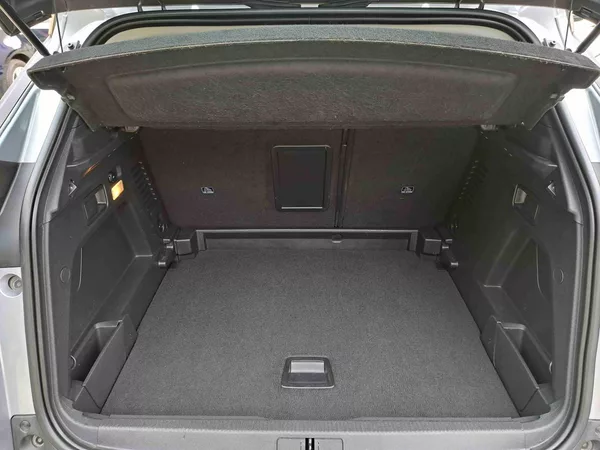 Peugeot 3008 1,2 PT EAT8 LED 17ALU PDC NAVI - foto 16