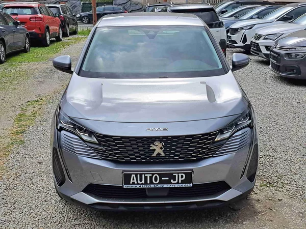 Peugeot 3008 1,2 PT EAT8 LED 17ALU PDC NAVI - foto 8