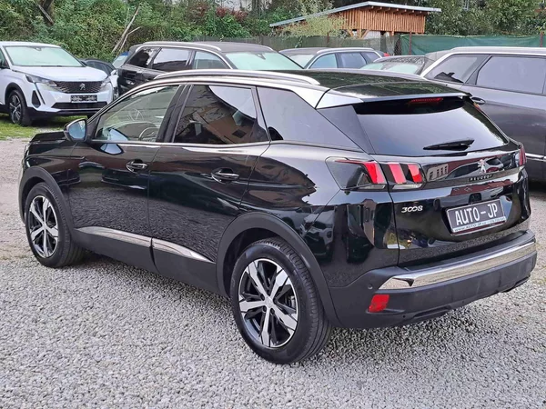 Peugeot 3008 1,2PT EAT8 ALLURE LED ALU NAVI - foto 5