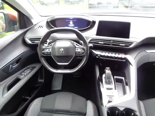 Peugeot 3008 HDI-96 EAT8 17ALU PDC NAVI - foto 15