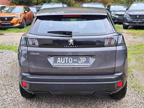Peugeot 3008 1,2 PT EAT8 LED ALU PDC NAVI - foto 3