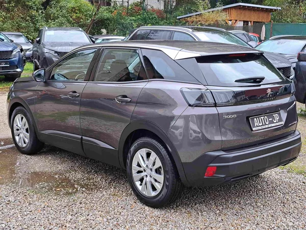 Peugeot 3008 1,2 PT EAT8 LED ALU PDC NAVI - foto 4