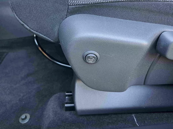 Citroën C3 Aircross 1,2PT LED klima 16ALU PDC NAVI - foto 15
