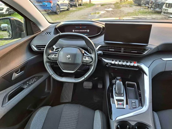 Peugeot 3008 1,2 PT EAT8 LED 17ALU PDC NAVI - foto 15