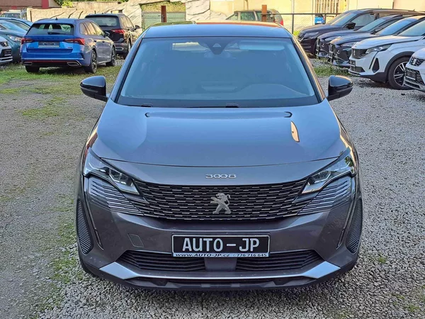 Peugeot 3008 1,2 PT EAT8 LED 17ALU PDC NAVI - foto 8