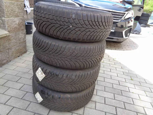 __16plechy 5x108 6,5J16H2 ET50 - foto 2