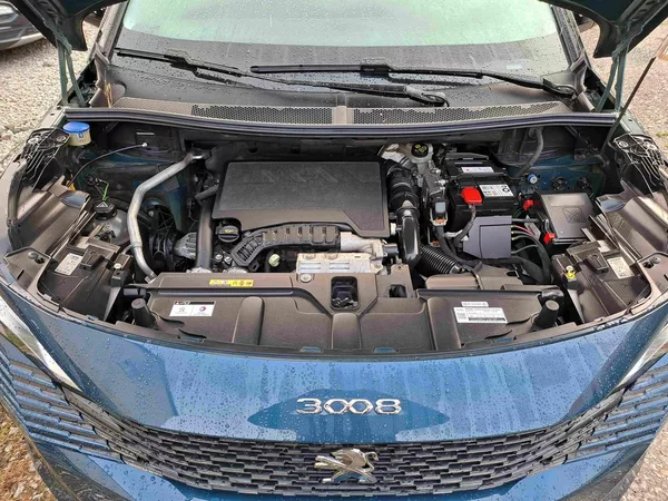 Peugeot 3008 1,2 PT ALLURE 18ALU kameraNAVI - foto 15
