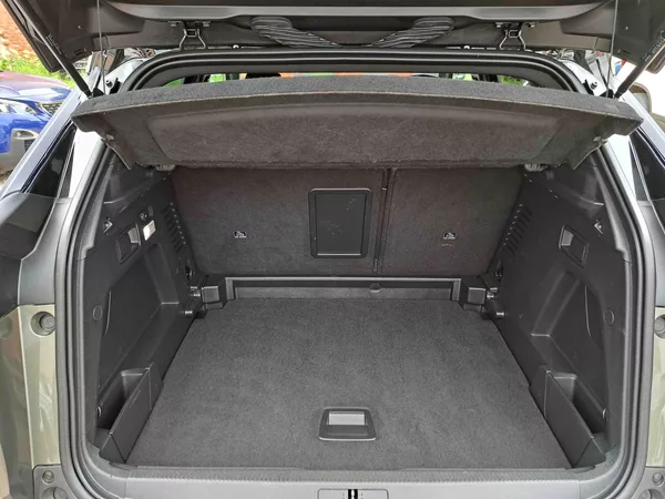 Peugeot 3008 1,2 PT GT LED 18ALU virtual - foto 16