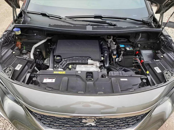 Peugeot 3008 1,2 PT GT LED 18ALU virtual - foto 17