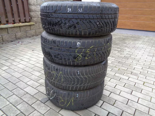 __17plechy 5x108 7,5J17H2 ET55 - foto 2